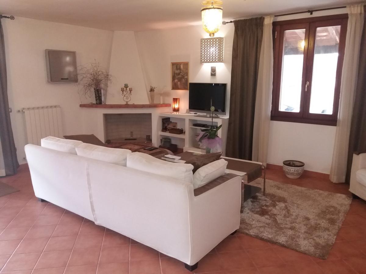 Settimo Cielo Bed & Breakfast San Teodoro  Exterior photo