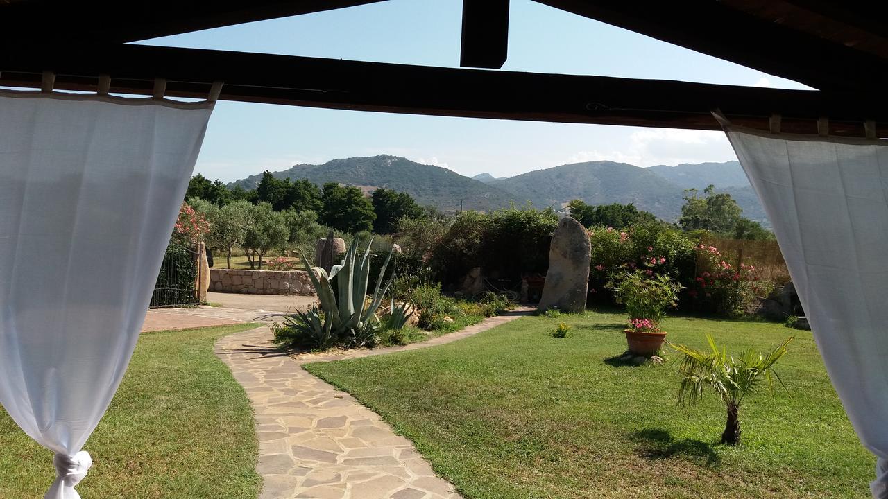 Settimo Cielo Bed & Breakfast San Teodoro  Exterior photo