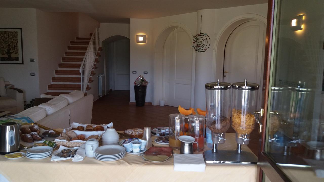Settimo Cielo Bed & Breakfast San Teodoro  Exterior photo