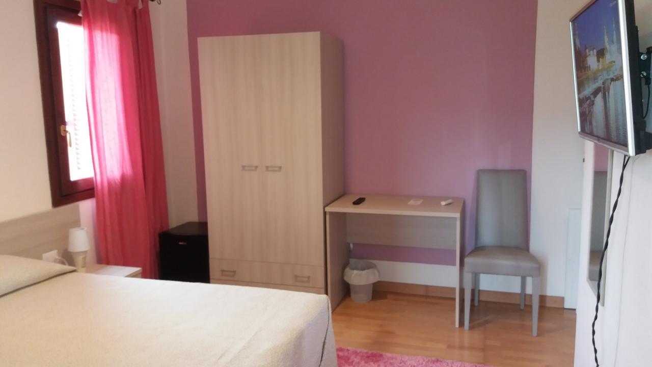 Settimo Cielo Bed & Breakfast San Teodoro  Exterior photo